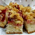 ciasto drożdżowe ze śliwkami