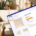 Ta poduszka z Action za 19 zł podkręci nudny balkon lub taras! Styl premium i wygoda to duet idealny