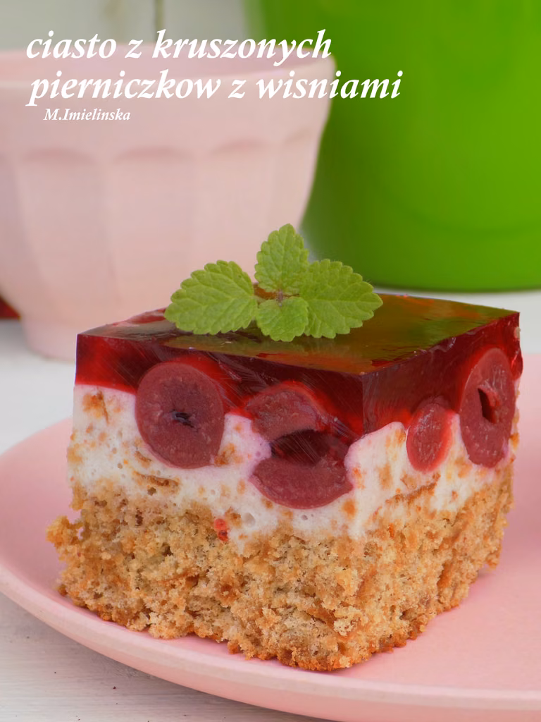 ciasto z kruszonych pierniczków z wiśniami