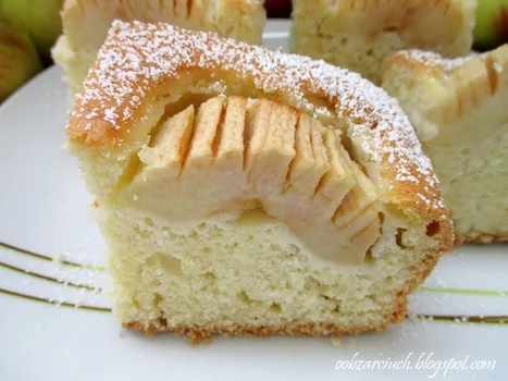 Ciasto kokosowe z jabłkami