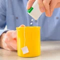 SŁODZIK – ASPARTAM. Jakie są skutki spożywania?