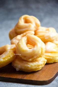 Żytnie pączki hiszpańskie z lukrem z ginem – żytnie churros