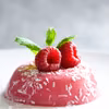 Wegańska malinowa panna cotta FIT