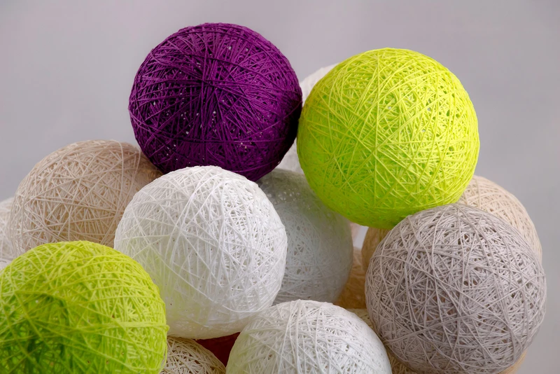 Jak samodzielnie zrobić cotton balls light