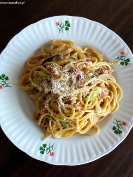 Carbonara z cukinią