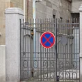 Konflikt przed bramami szkoły: Rodziców nie wpuszczono na rozpoczęcie roku!