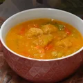 Węgierska zupa z ziemniakami
