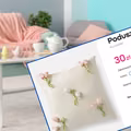 Te poduszki z Pepco za 30 zł odmienią nudną kanapę! Naszyte kwiaty 3D i pastelowe kolory to boski duet na wiosenną metamorfozę