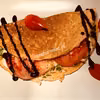Omlet z sałatą rzymską