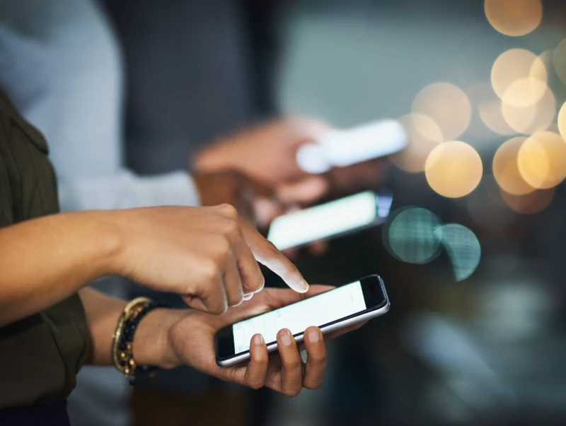 Urząd ostrzega przed popularną aplikacją na telefon! Miliony użytkowników muszą zachować ostrożność