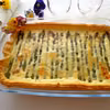 Tarta ze szparagami w sosie z ricotty i fety