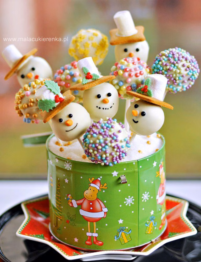 Cake pops - Bałwanki na patyku