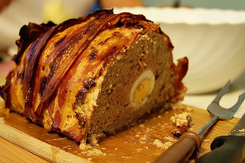 Pyszna pieczeń z mięsa mielonego