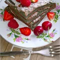 Jagodowy omlet śniadaniowy (z owocami lata)
