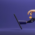 Uwaga na oszustów! Cyberprzestępcy wykorzystują wizerunek Facebooka.