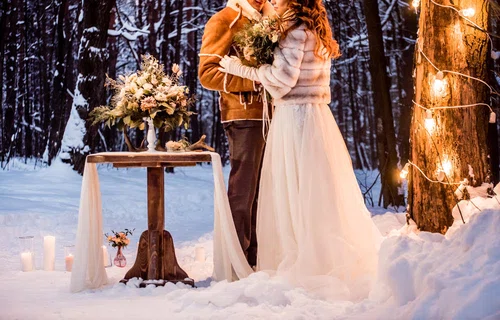 Czy warto wziąć ślub zimą? Poznaj wady i zalety!