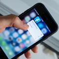 Bez tej aplikacji nie wejdziesz na Facebooka i YouTube! Od 1 lipca wchodzą w życie nowe zasady