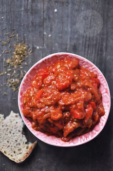 Pasta z papryk i bakłażanów