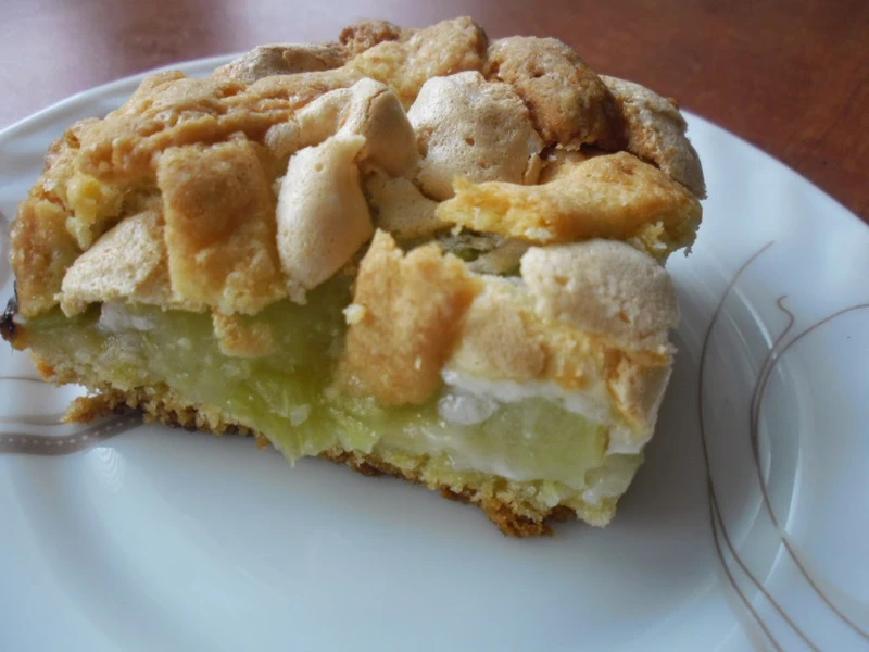 CIASTO Z RABARBAREM