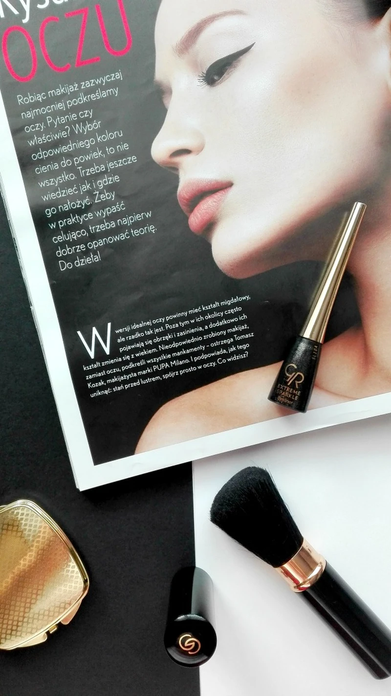BROKATOWY TUSZ DO KRESEK EXTREME SPARKLE EYELINER OD GOLDEN ROSE