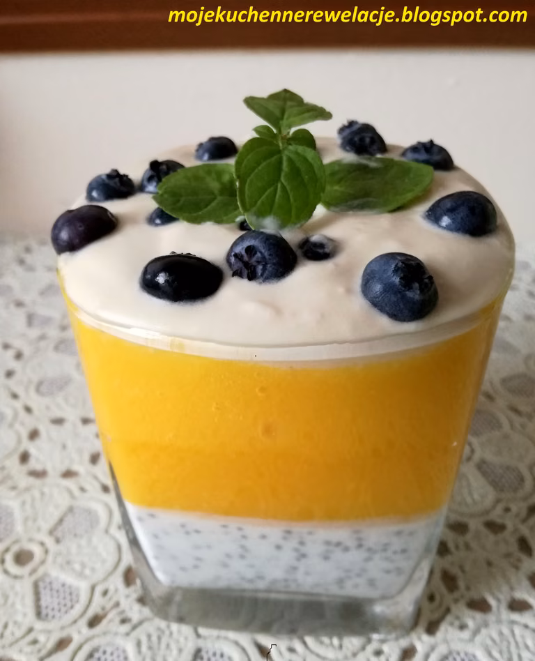 Kokosowy chia pudding z mango