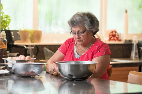 „'Nie przynoś opłatka, bo gluten'. Święta u synowej mnie zaskoczyły” — pisze Wanda [LIST]