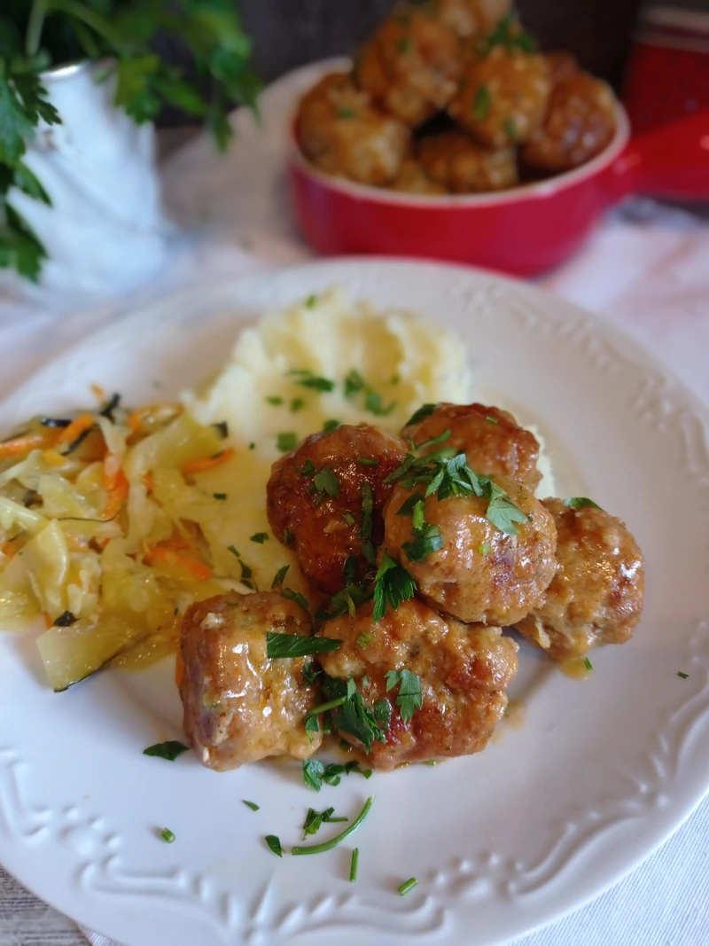 Klopsiki w sosie własnym