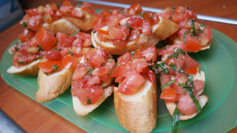 BRUSCHETTA- pyszna włoska przekąska