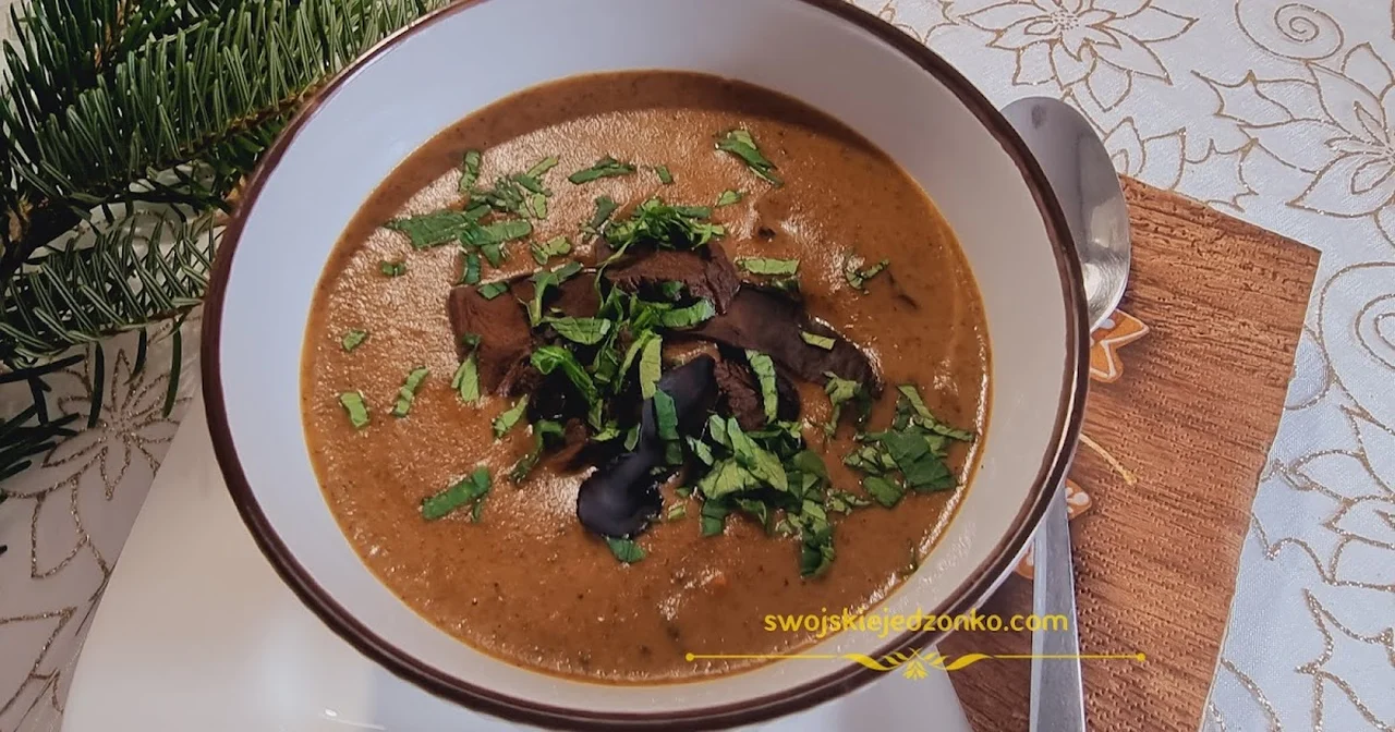 Wigilijna zupa grzybowa -gęsta i kremowa