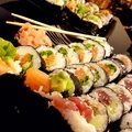 sushi z łososiem i tuńczykiem <3