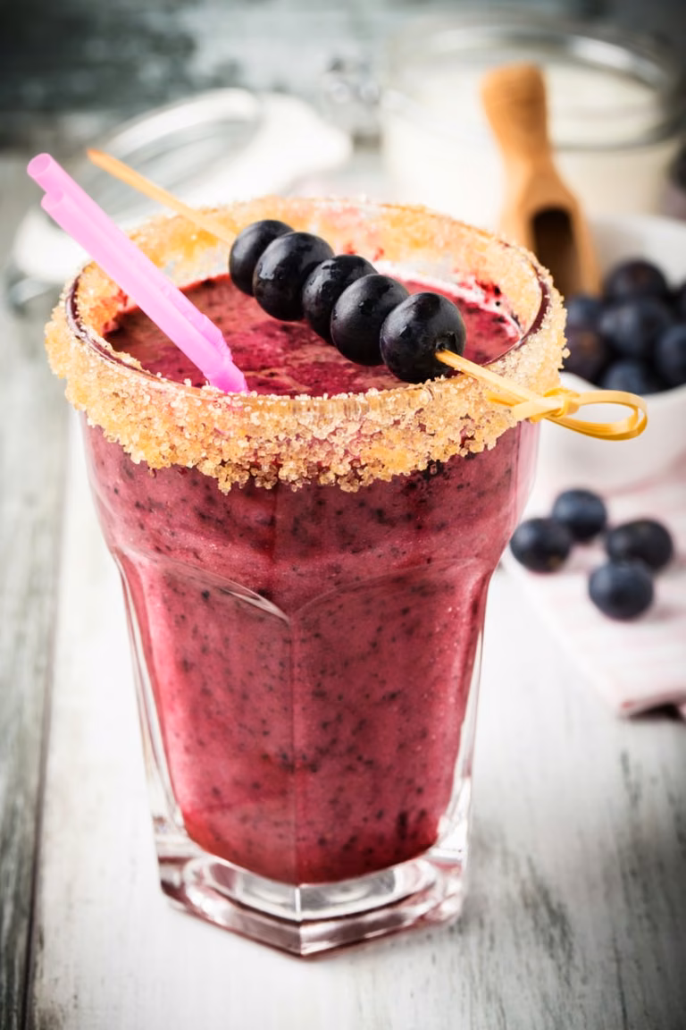 TRUSKAWKOWO – BORÓWKOWE SMOOTHIE