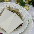 Kto powinien pierwszy podzielić się opłatkiem? Wiele osób nie zna tej tradycji!