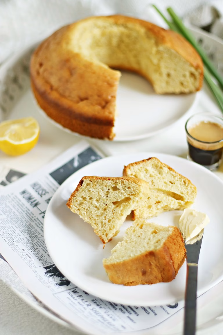 Babka jogurtowa