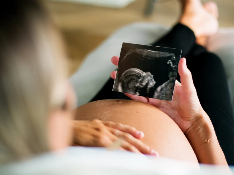 Niezwykłe rzeczy, które robi dziecko w brzuchu mamy!