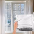 Coraz więcej osób okleja okna folią aluminiową! Szokująco skuteczny trik na UPAŁY!