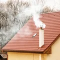 5 tys. zł kary dla właścicieli domów! Zaniedbanie tego obowiązku i brak wpisu to nie tylko mandat - w styczniu 2026 ruszają kontrole