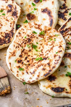 Delikatne chlebki naan (6 składników)