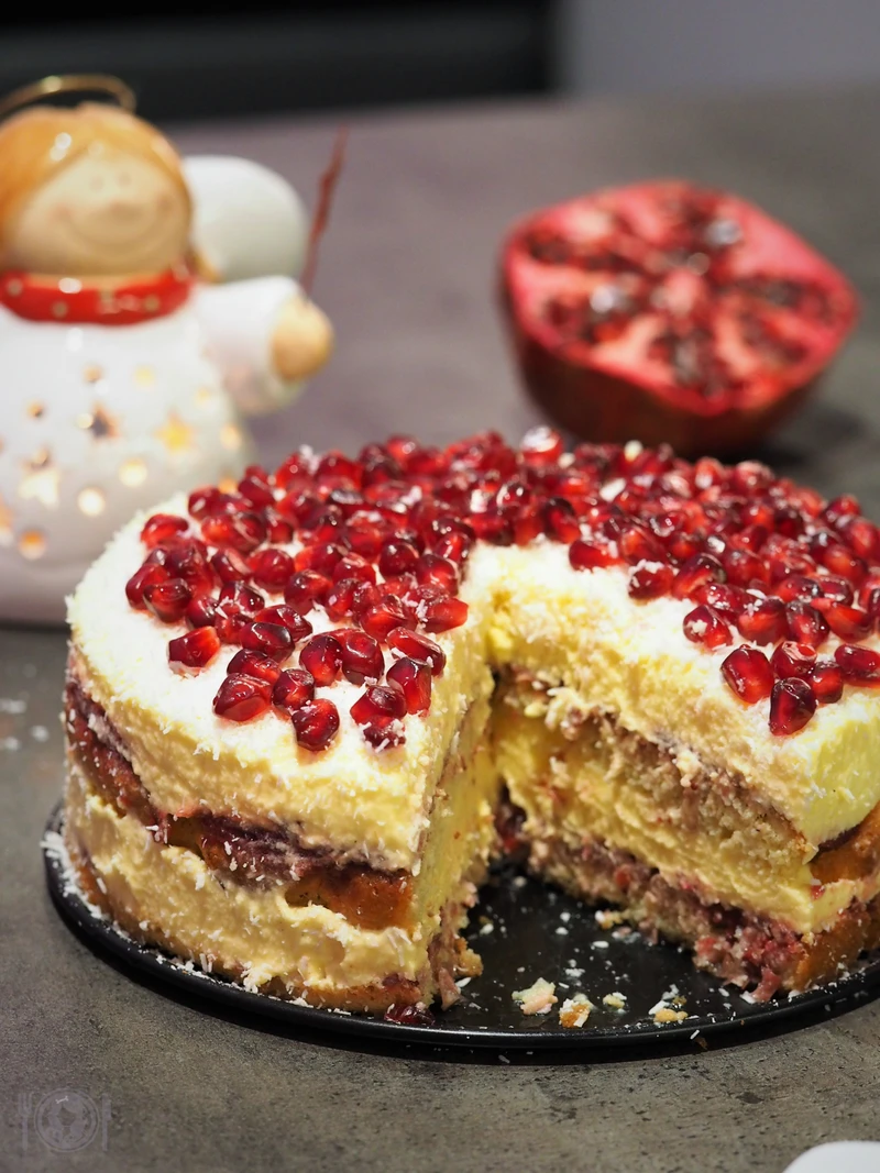Keto tort budyniowy z żurawiną (Paleo, LowCarb)