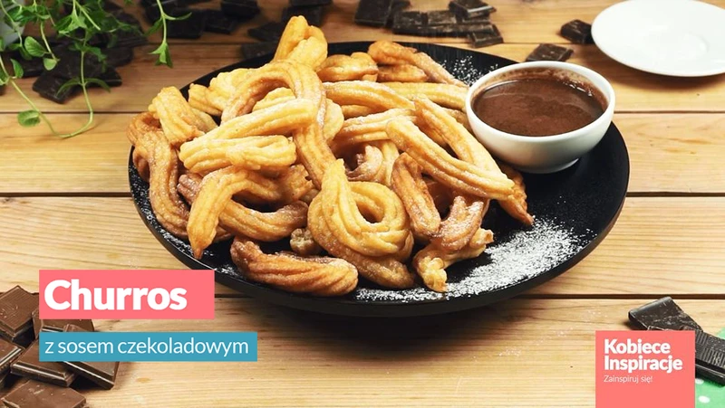 Churros z sosem czekoladowym
