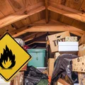 Te rzeczy w piwnicy lub na strychu mogą wywołać pożar! Straż Pożarna alarmuje o potencjalnym zagrożeniu!