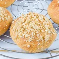 Bezglutenowe drożdżówki z serkiem ricotta