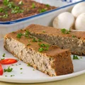 Pasztet z królika na Wielkanoc – przepis na delikatną i aromatyczną wersję