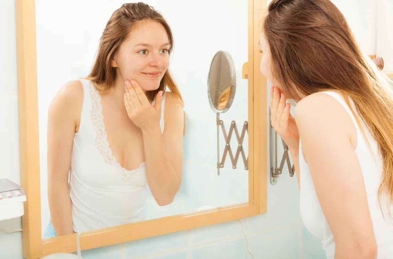 Dzień Bez Makijażu: Celebracja Naturalnego Piękna i Akceptacji Siebie