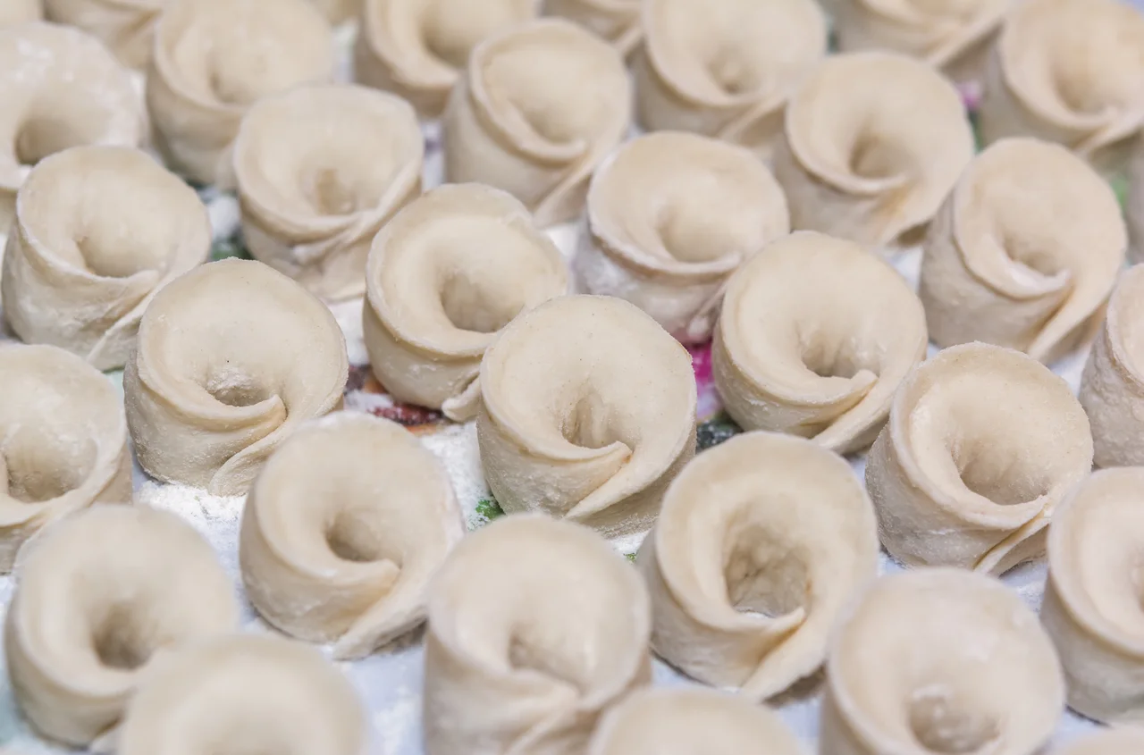 Sekret delikatnych uszek? Większość osób robi to odwrotnie!