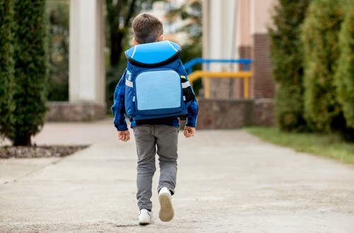 Ważny komunikat ZUS! Ostatnie dni na wniosek - inaczej 300 zł na dziecko przepadnie