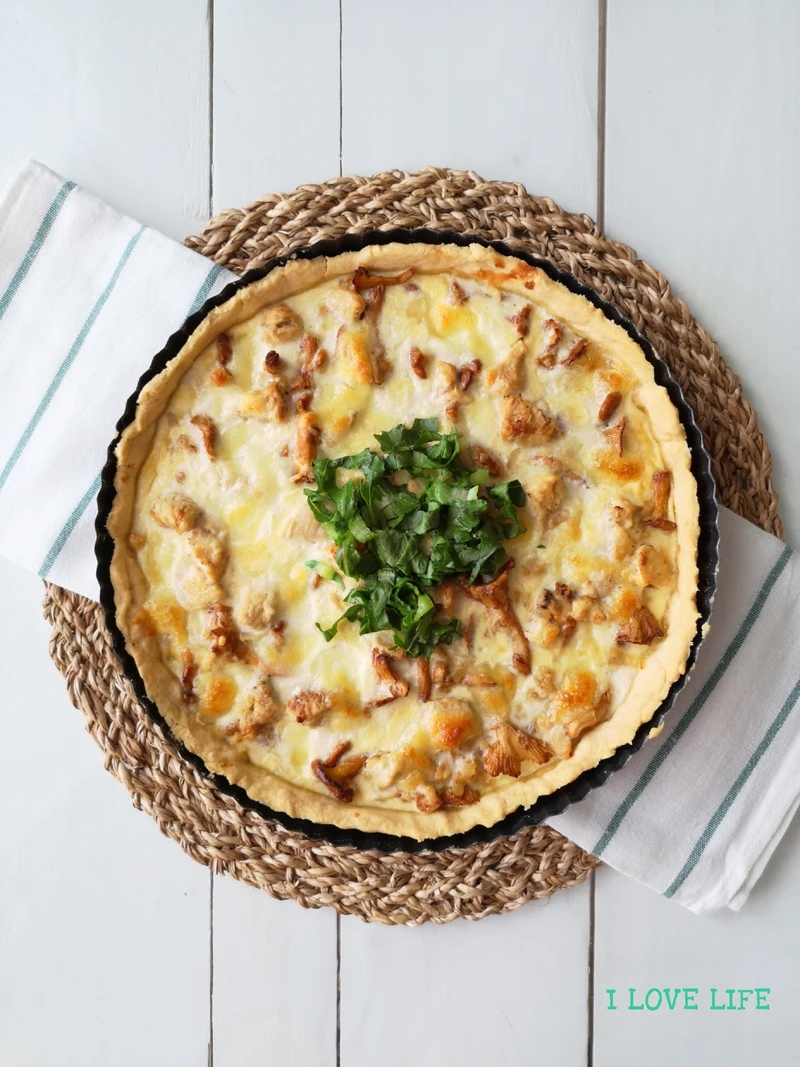 Tarta z kurkami i kurczakiem