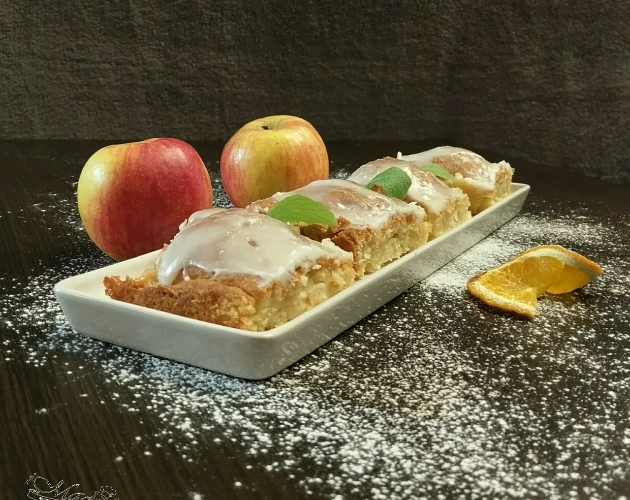 Ciasto z połówkami jabłek – jesienny HIT