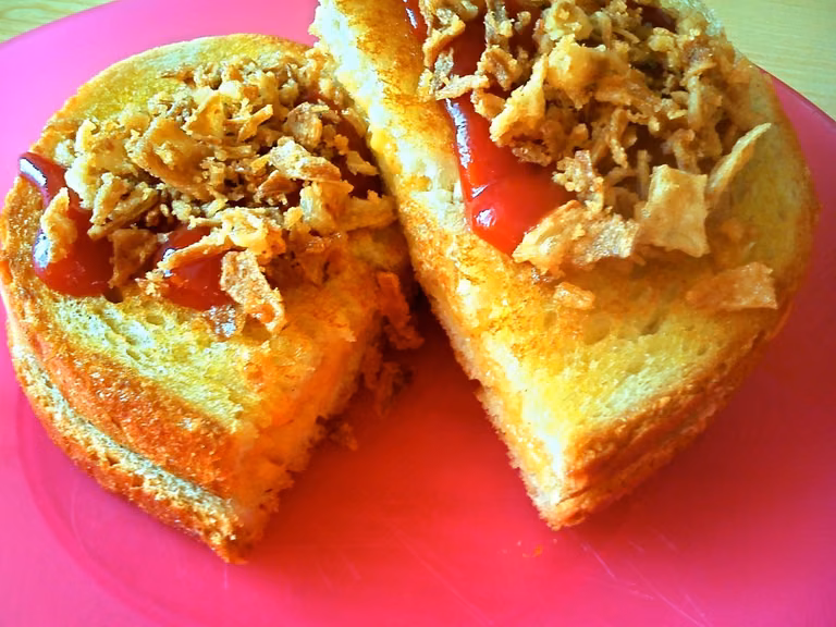Kolacja w 5 min - Grillowana kanapka z serem cheddar