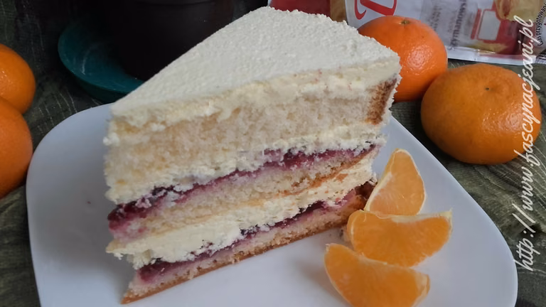 Torcik z kremem z mleka w proszku