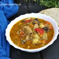 ZUPA GULASZOWA Z WIEPRZOWINĄ I DUŻĄ ILOŚCIĄ WARZYW